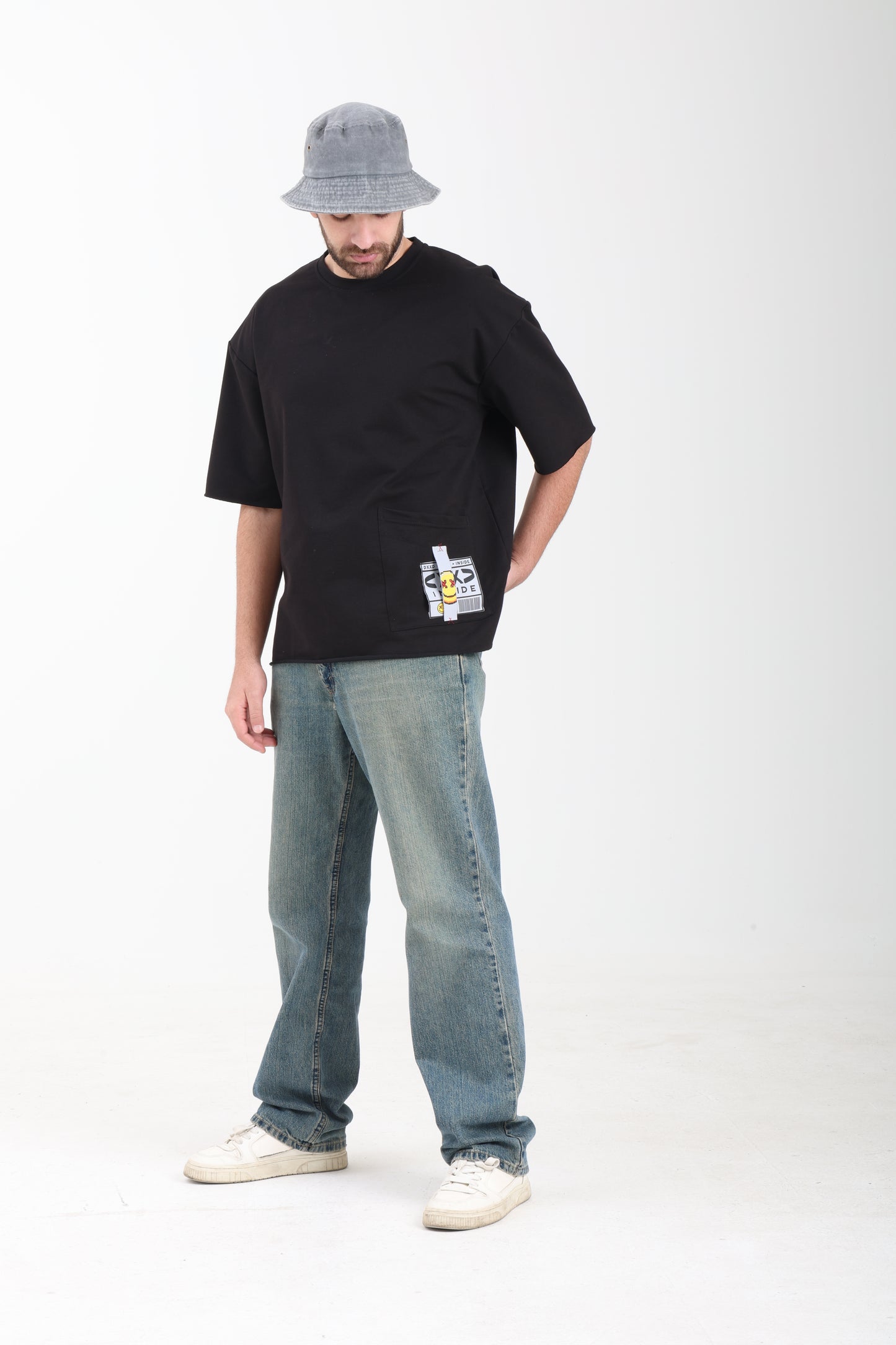 THE TEE
