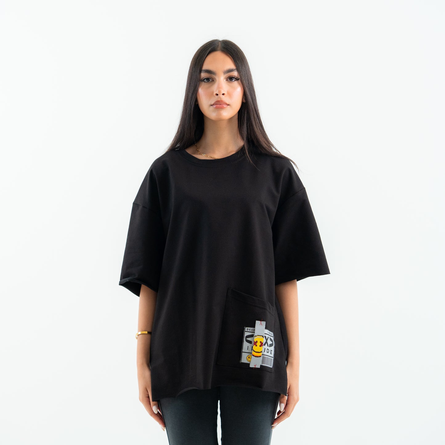 THE TEE IN BLACK