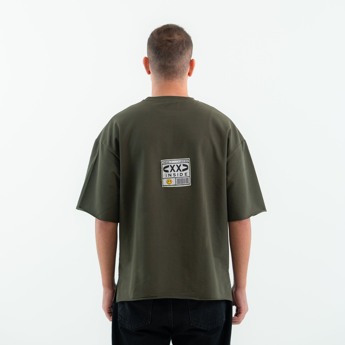 THE TEE IN OLIVE