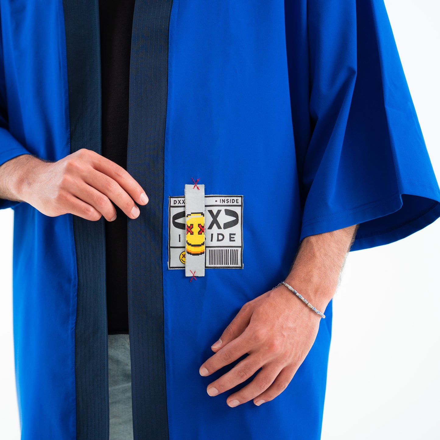 THE KIMONO IN BLUE